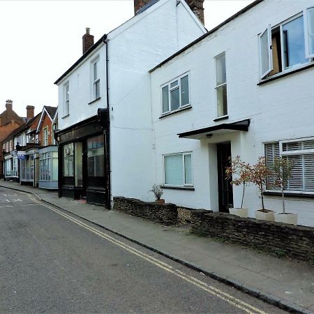 1 Bed Bagshot Pennyhill Accommodation المظهر الخارجي الصورة